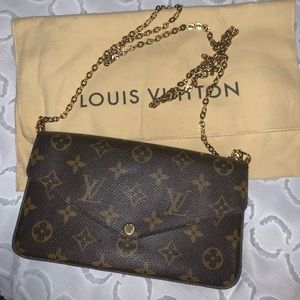 SOLD 💜monogram felicie